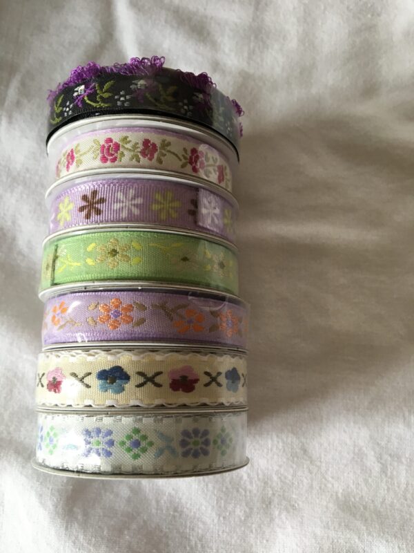 Dekorationsband "Blommor" 10mm bredd